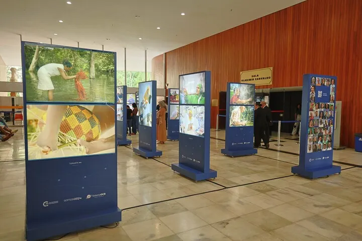 Exposição fotográfica Cooperativas do Brasil: Retratos de um Mundo Melhor.