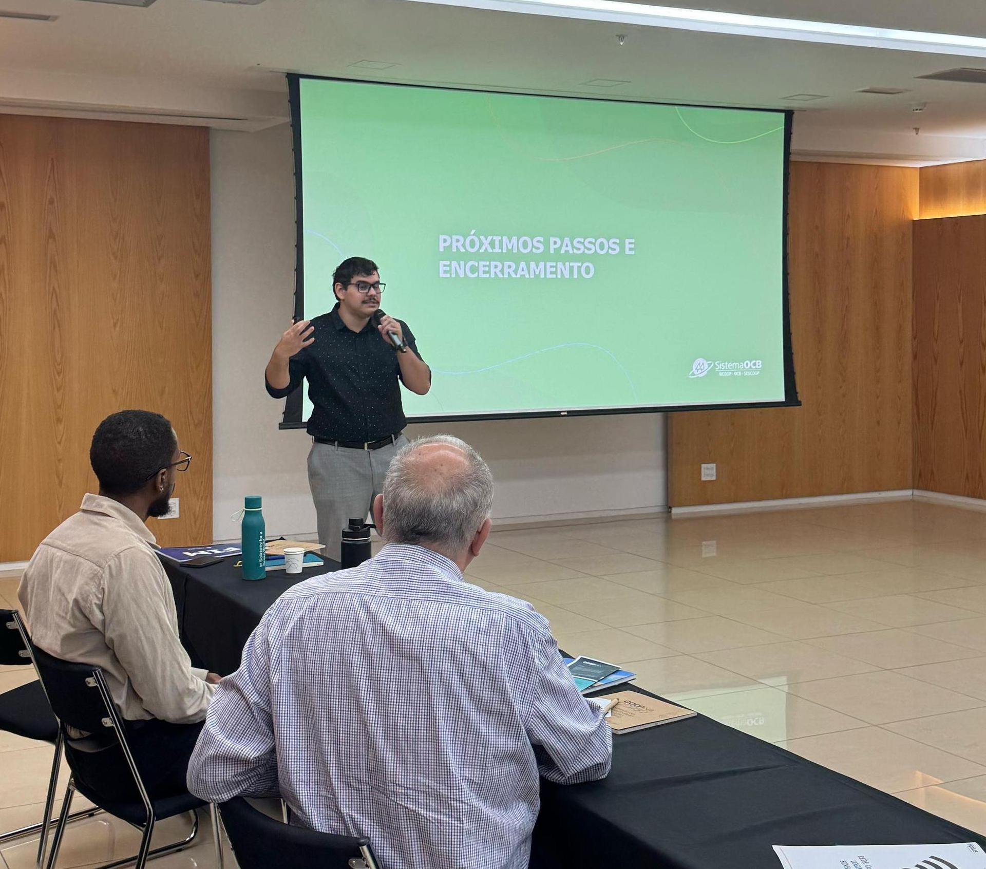 Lucas Badú, analista de designer gráfico do Sistema OCB