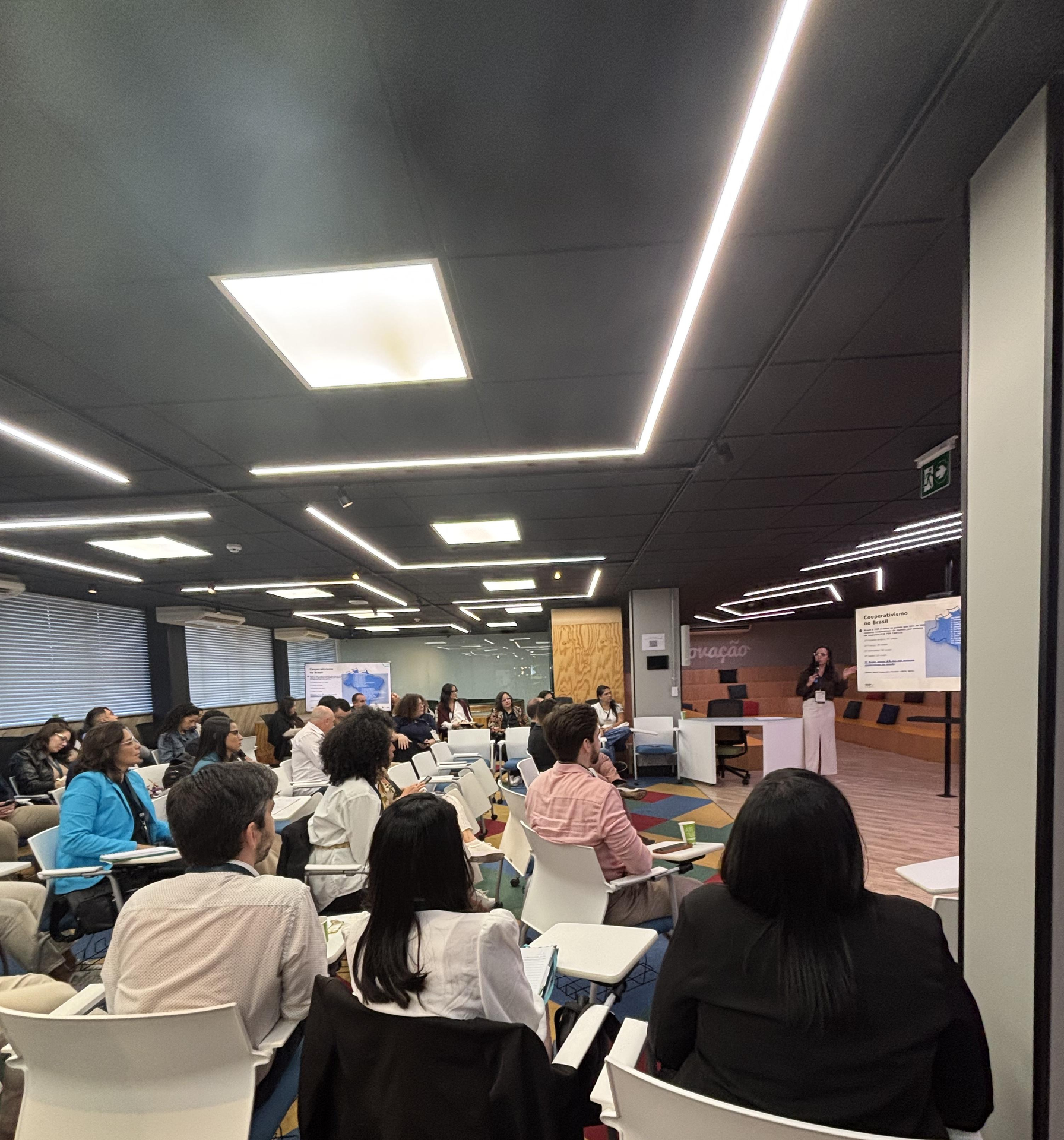 Tania Zanella participa da 1ª Cúpula Sul-Americana Agro Global