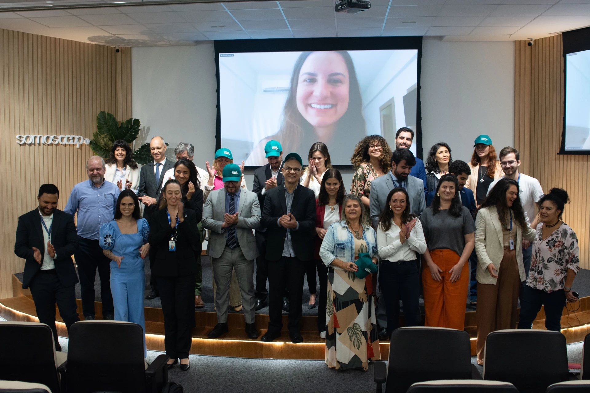 Participantes da jornada cooperativa rumo à COP 29