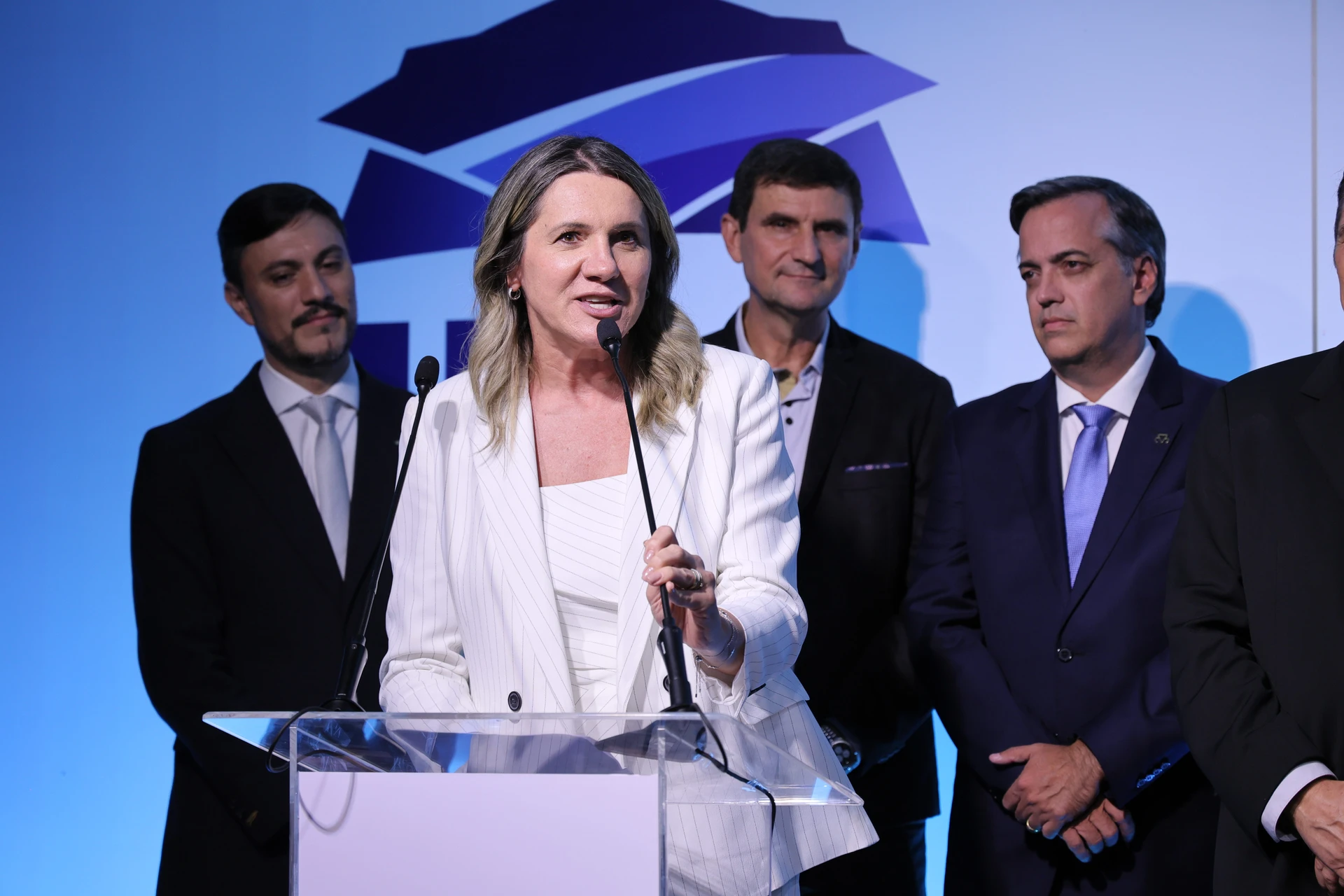 Tania Zanella em seu discurso de posse no IPA