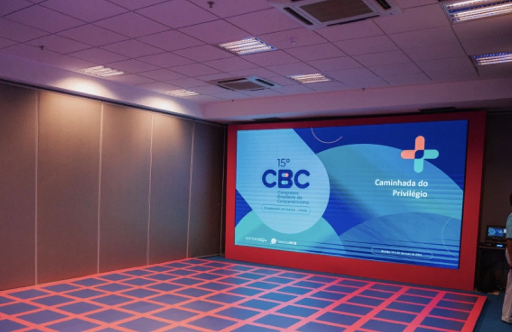 Ambiente da dinâmica Caminhada do Privilégio