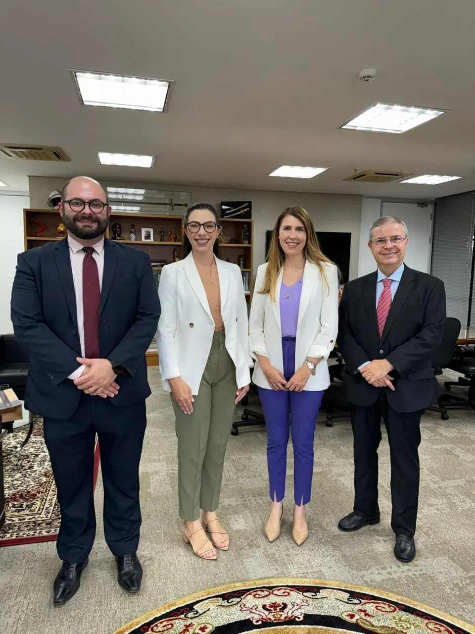 Sistema OCB busca ampliação de relacionamento entre o movimento e os Três Poderes, inclusive Ministério Público e tribunais de contas