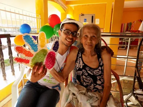 Alunos do Aprendiz Cooperativo realizam ação do Dia C em PE