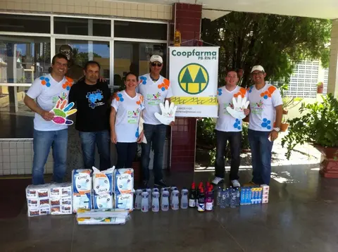 Coopfarma doa materiais de higiene e limpeza ao Hospital Padre Zé