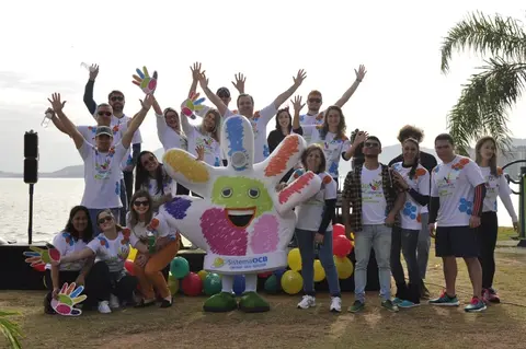 CredCrea celebra Dia de Cooperar com ação de voluntariado em Florianópolis