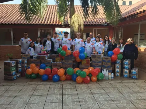 RS| Sicredi Região Centro entrega 240 caixas de leite