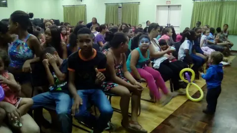 SP | Crianças se animam com teatro na zona leste