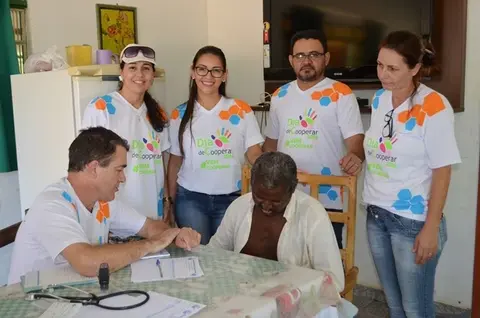 Dia C: Almoço de Confraternização e Saúde na Melhor Idade