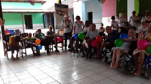 PA | Dia de Cooperar em Santarém (PA) faz uma para idosos 