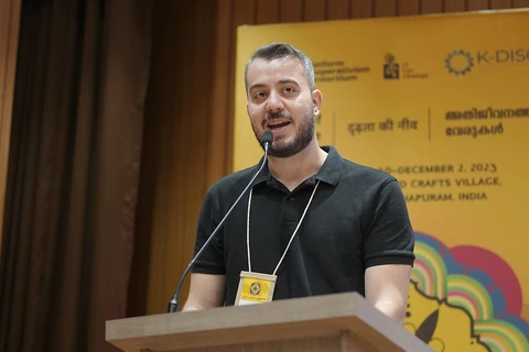 Coop de plataforma é tema de conferência na Índia