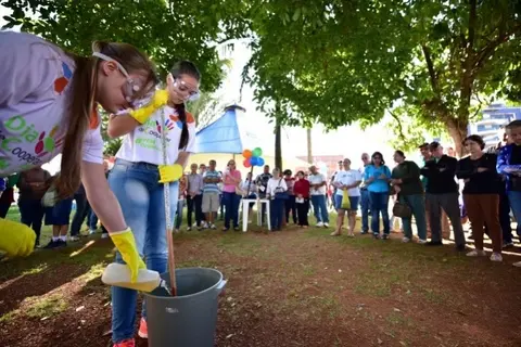 Cooperativas celebram o Dia de Cooperar na região Oeste do Paraná