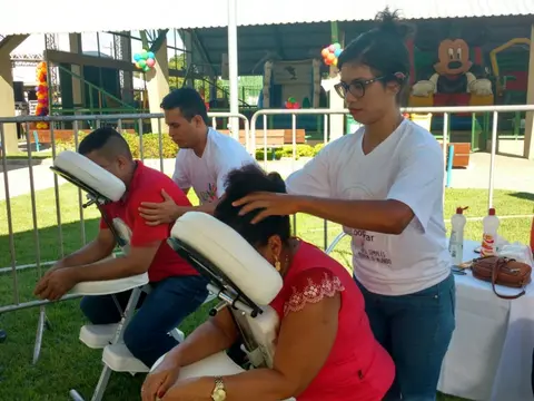 RR | Massagem relaxa visitantes no Dia C em Boa Vista