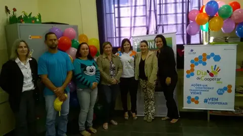 Cooperativa realiza Projeto Viver Bem em escolas de Ipameri