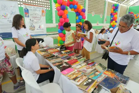 AL | Troca de livros e incentivo à leitura