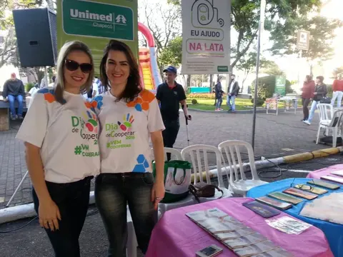 Unimed promove ações com foco para a saúde no Shopping Pátio Chapecó 