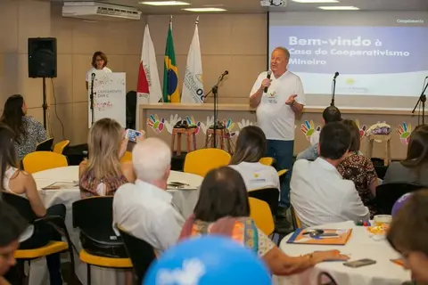 ‘‘O cooperativismo se fortalece através da união’’, Ronaldo Scucato, no lançamento em MG