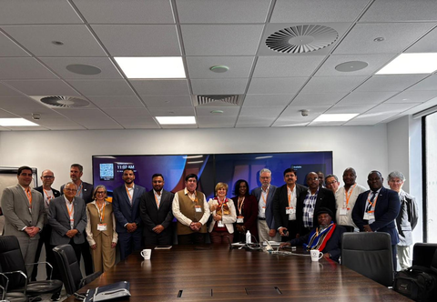 Cooperativismo brasileiro ganha força em debates globais no Reino Unido 