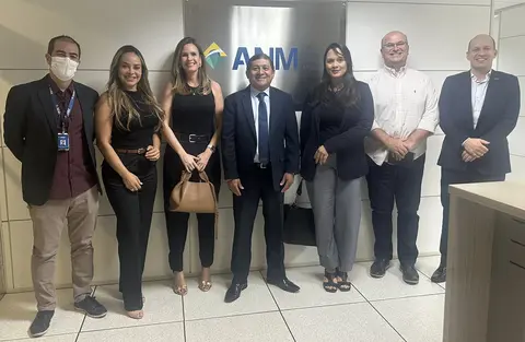 Cooperativas minerais: reunião com ANM debate melhorias para o setor